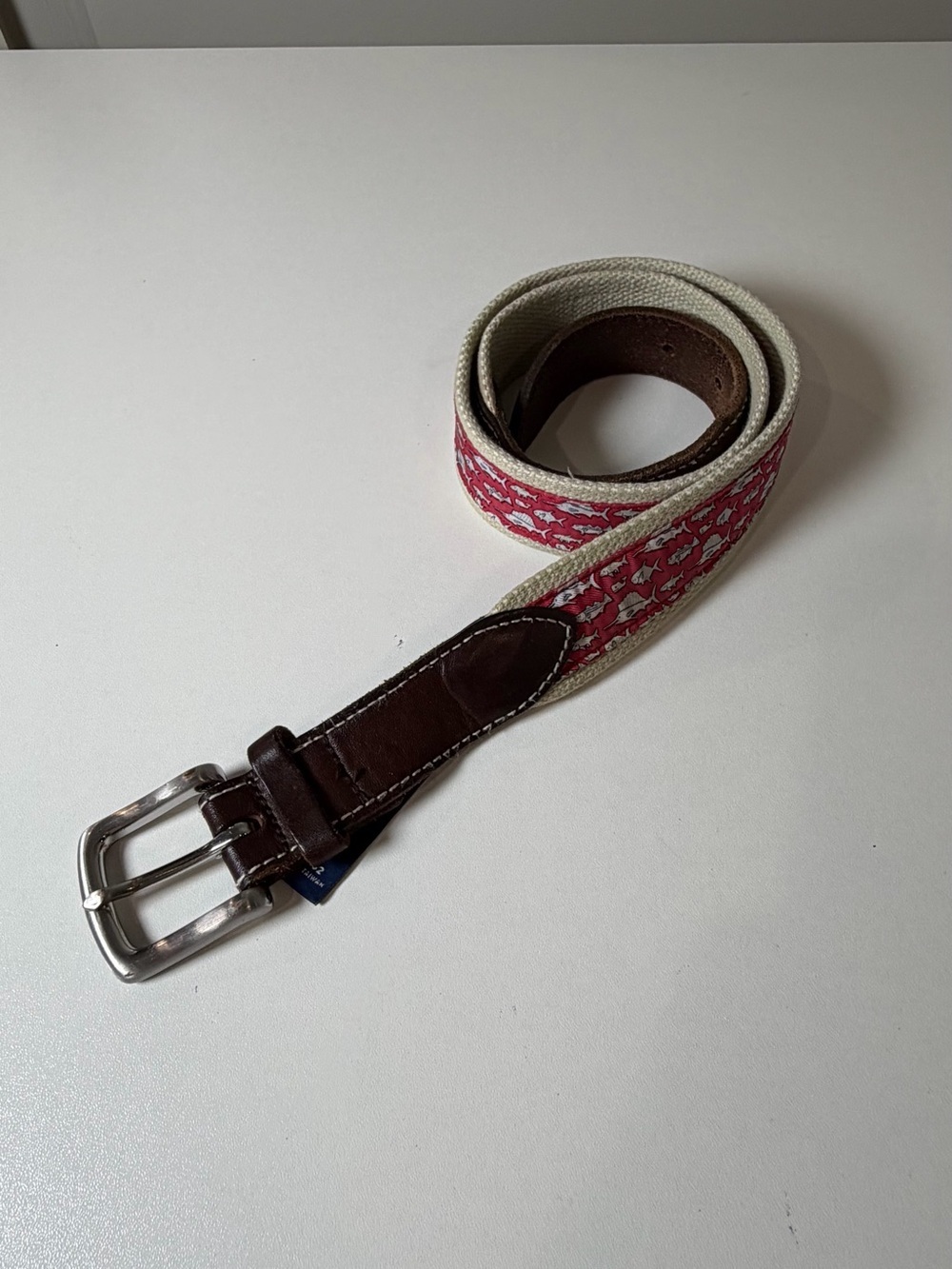 Vineyard Vines Size 32 Red Fish Patterned Canvas Belt with Brown Leather Trim